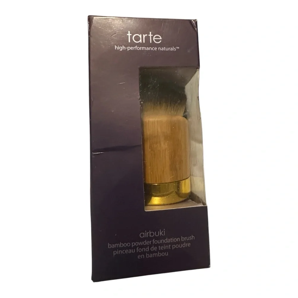 Tarte Set of Airbuki Brush and The Shaper and The Quickie Sponges - Picture 6 of 11